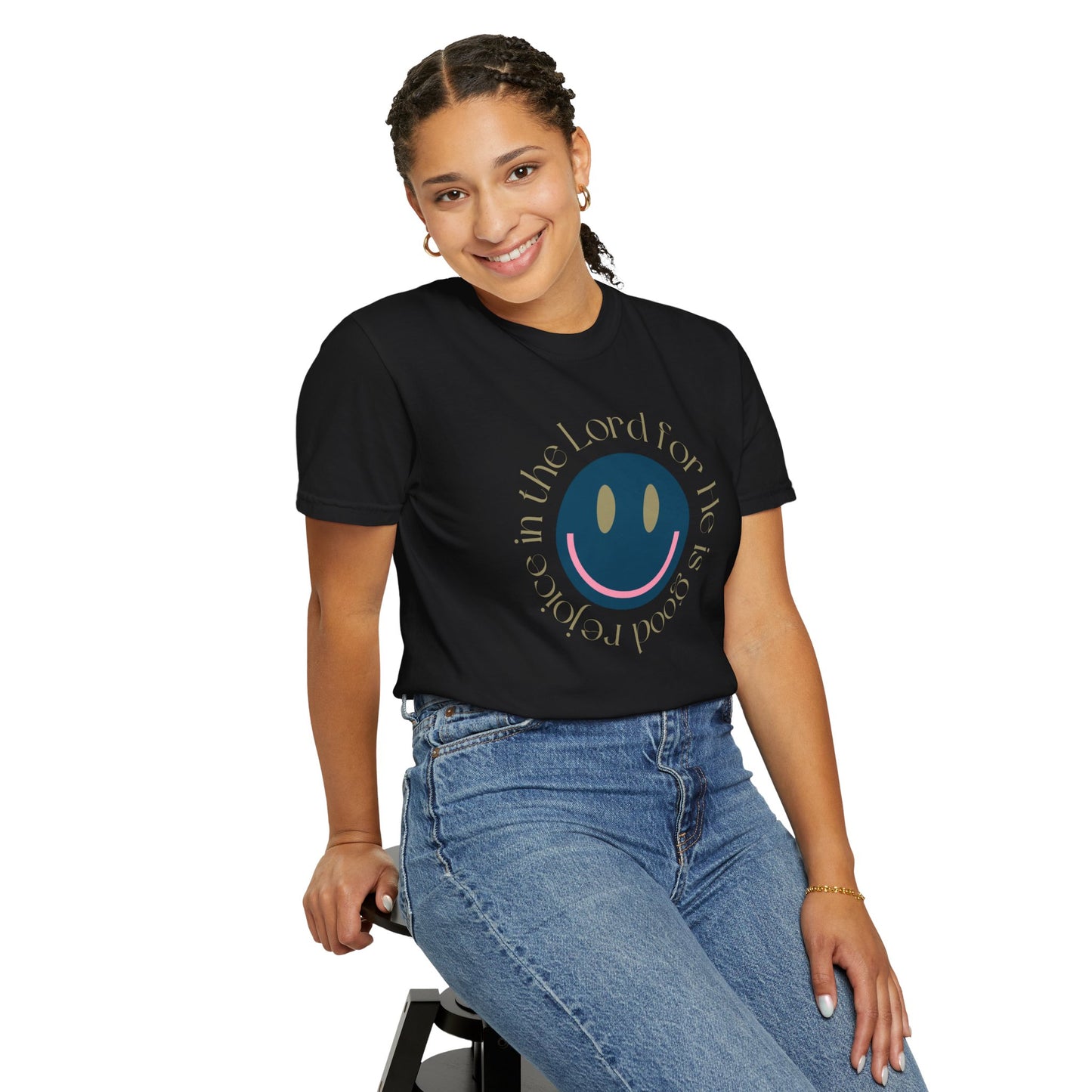 Rejoice in the Lord Smiley Face Christian T-Shirt, Unisex Tee, Inspirational Clothing, Gift for Believers, Casual Wear, Faith-Based Apparel