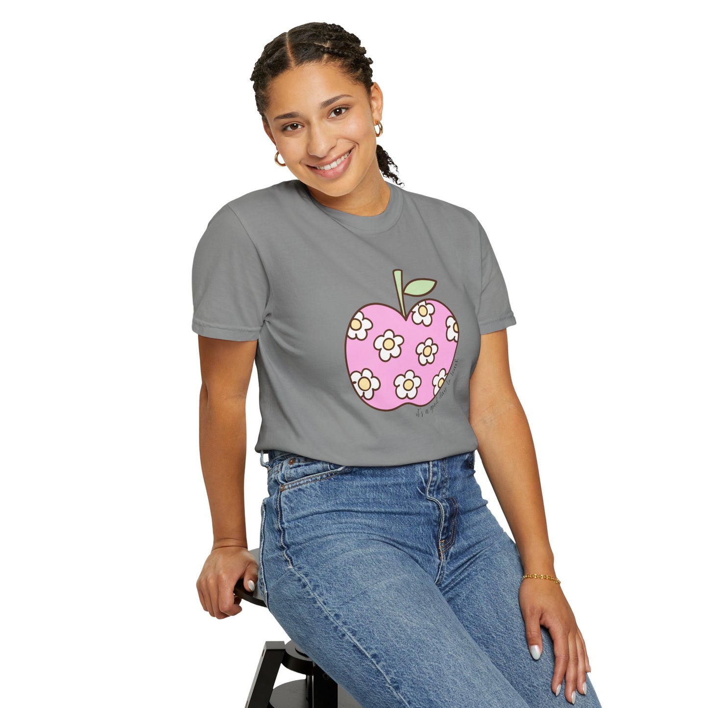 Teacher Apple Unisex T-shirt - It's a Good Day to Teach
