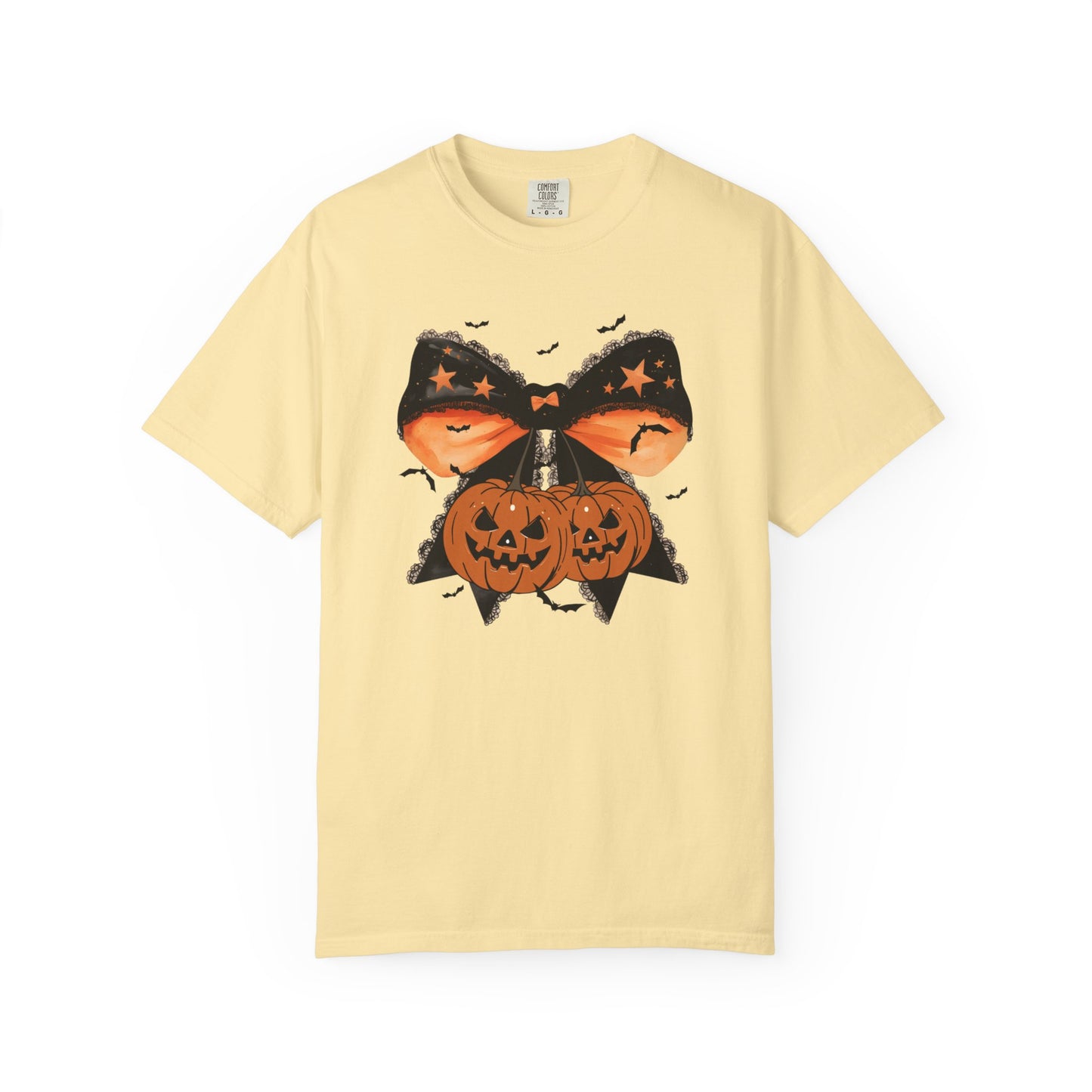 Halloween Graphic T-shirt, Spooky Unisex Shirt, Pumpkin Bow Vibe T-shirt, Casual Fall Tee, Gift for Halloween Lovers