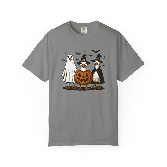 Halloween Goose Graphic T-shirt